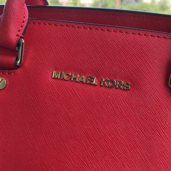 Michel Kors Red Leather Large Selma Satchel - Picture 4 of 7